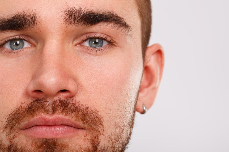 Close-Up Shot of a Man's Face · Free Stock Photo