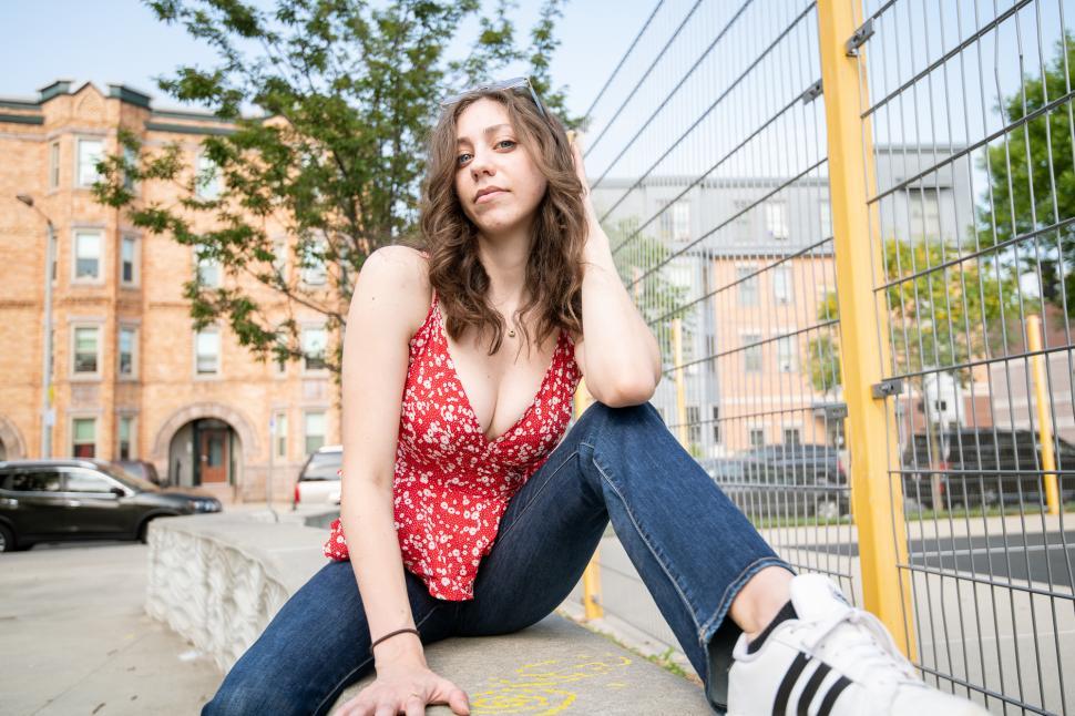 Free Image of Female fashion model with brunette hair 