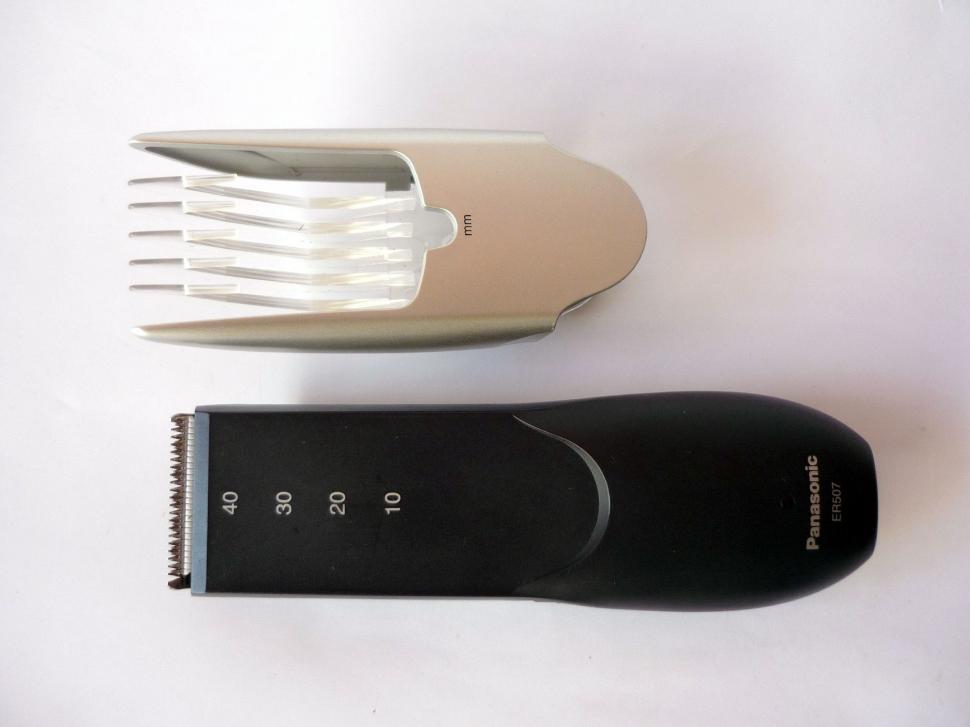 hair-brush-and-comb-together.jpg