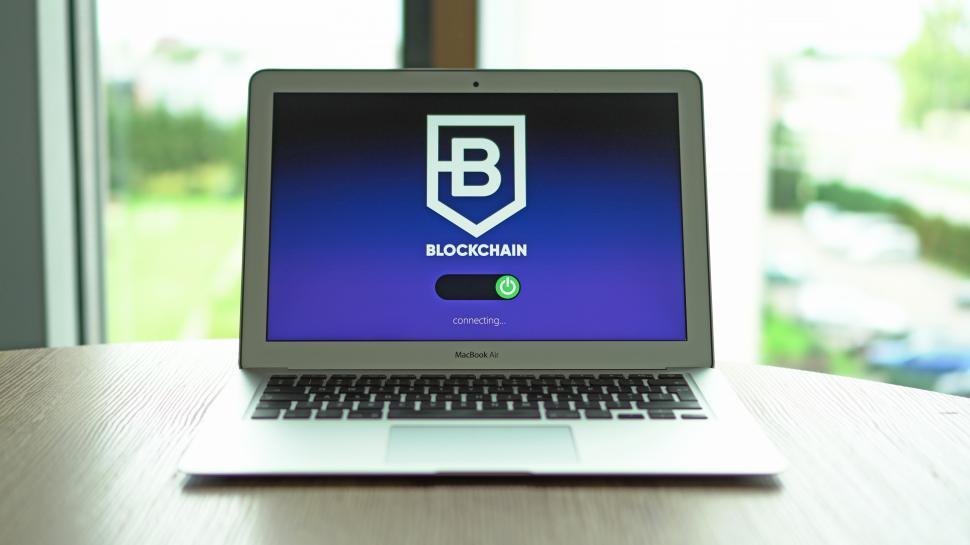 Connecting to blockchain platform concept