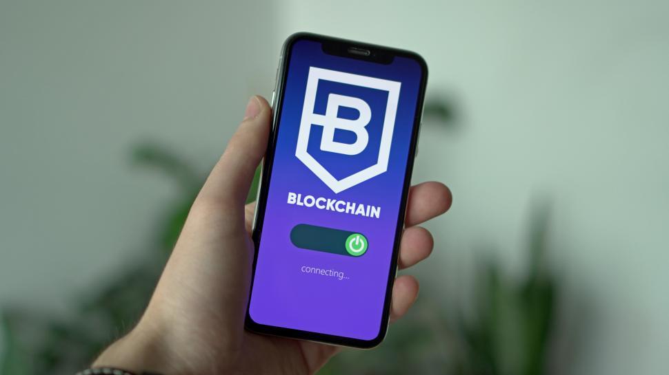 Connecting to blockchain platform concept