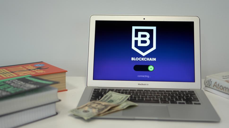 Blockchain platform ecommerce concept