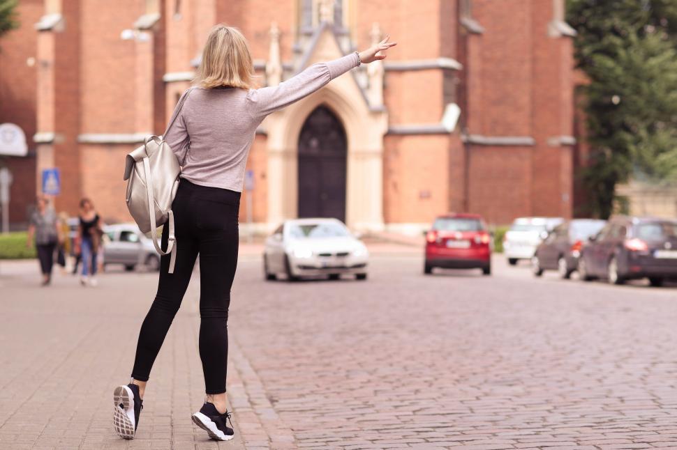 Free Image of Hailing a taxi 