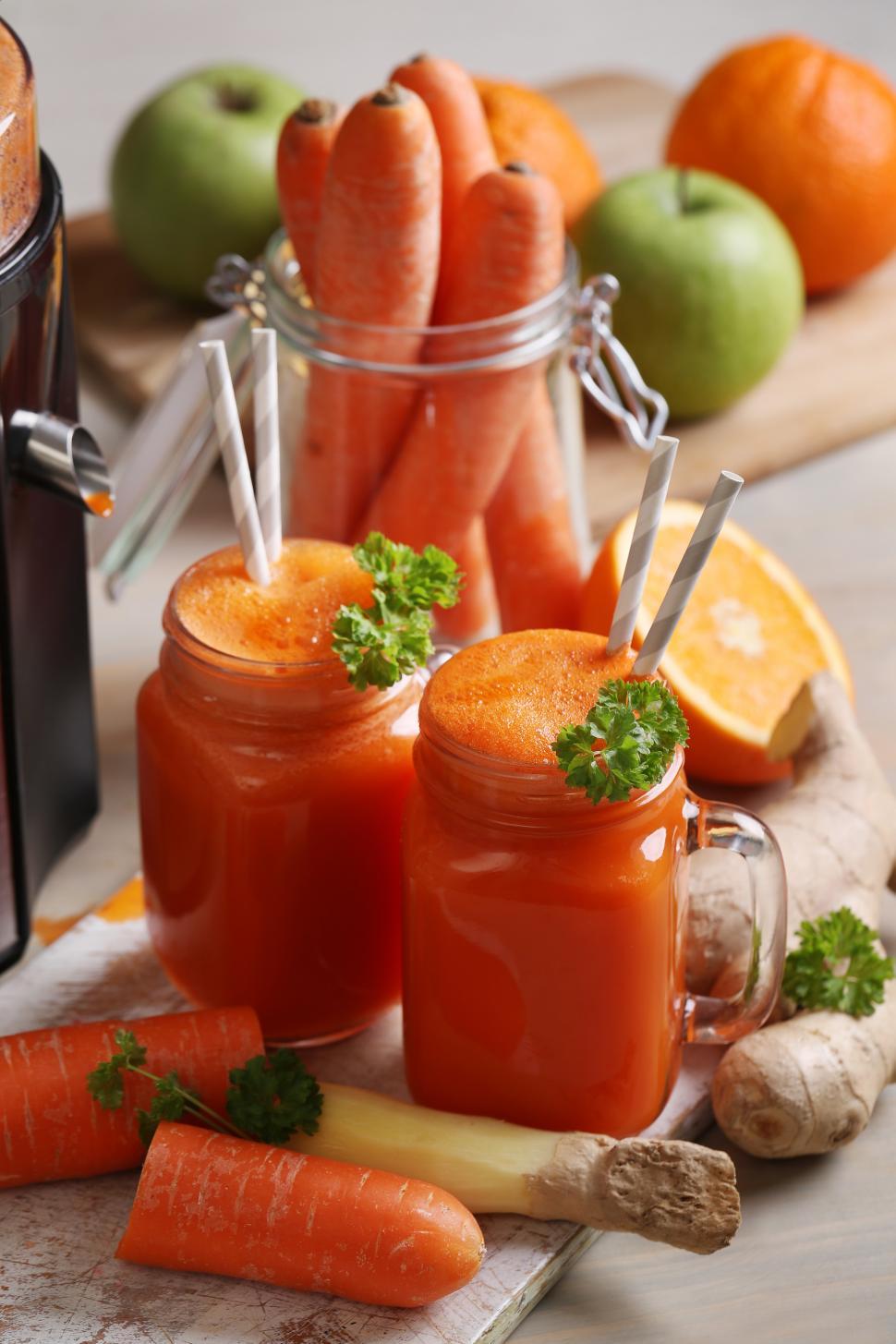 Free Image of Healthy carrot juice 