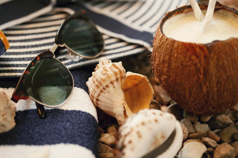 Free Image of Vacation assemblage  