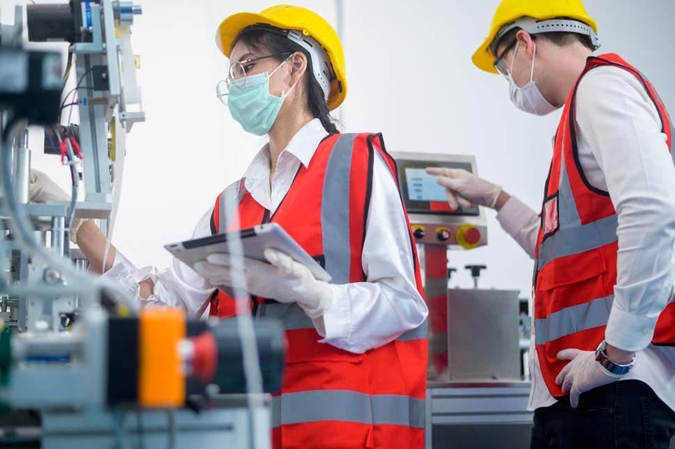 Free Stock Photo Of Qc Engineer Monitoring Performance Of Factory Machines Download Free