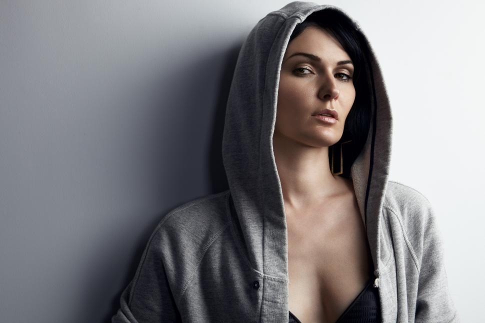 Free Image of sporty woman looking at the camera closeup 