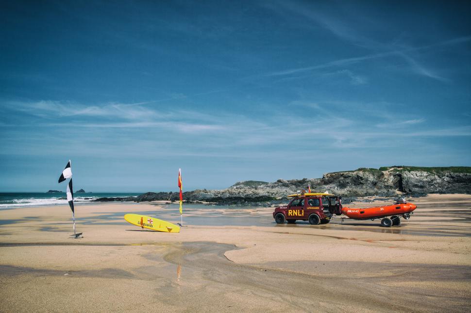 Free Image of Beach Patrol Free Stock Photo 