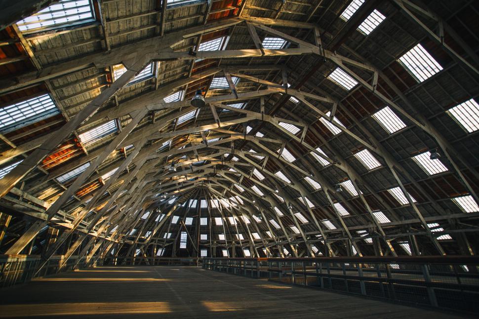 Free Image of Dockyard Building Free Stock Photo 