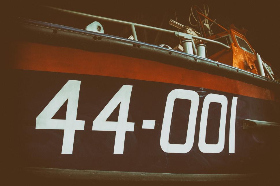 Free Image of Lifeboat Free Stock Photo 