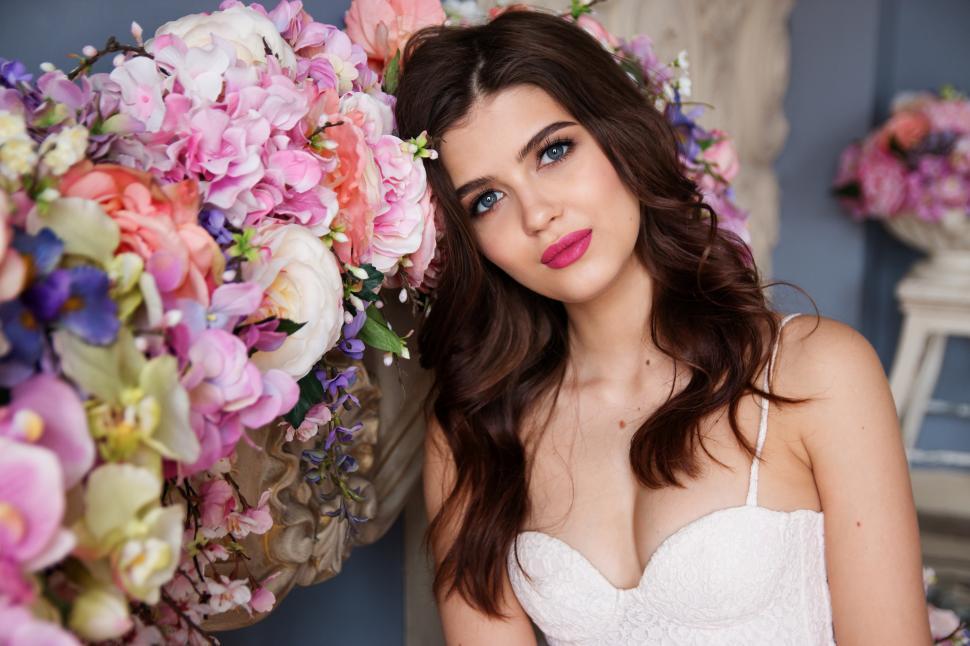 Free Image of A woman posing for a picture 