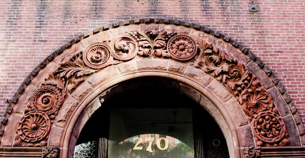 Free Image of Brick Entrance Arch Free Stock Photo 