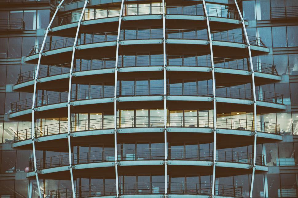 Free Image of A building with many balconies 