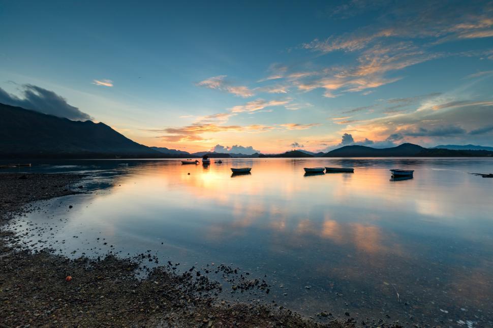 Free Image of Lake Landscape Sunrise Free Stock Photo 