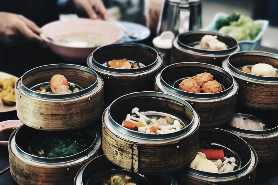 Free Image of A group of containers of food 