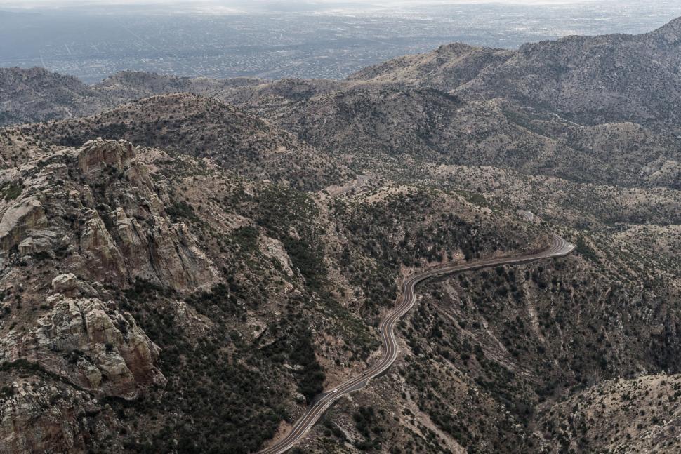 Free Image of A road going through a mountain 