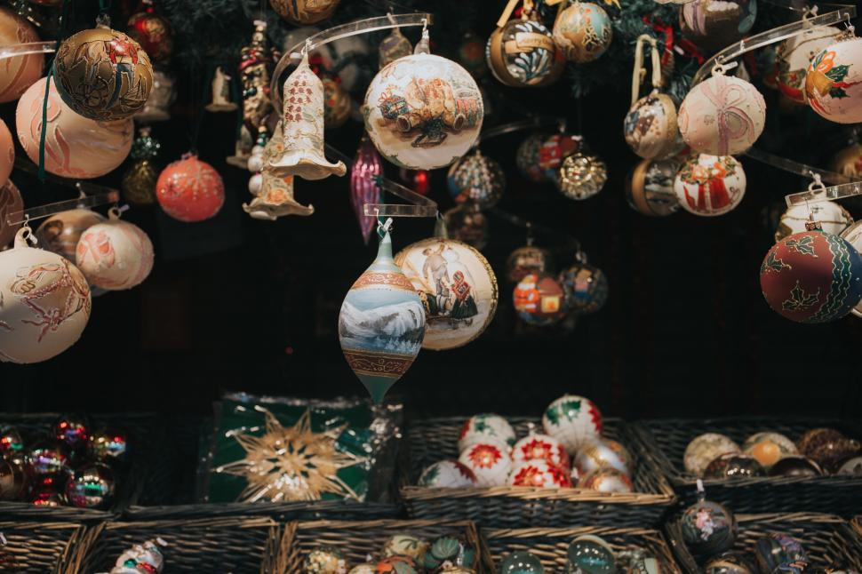 Free Image of A group of ornaments from a tree 
