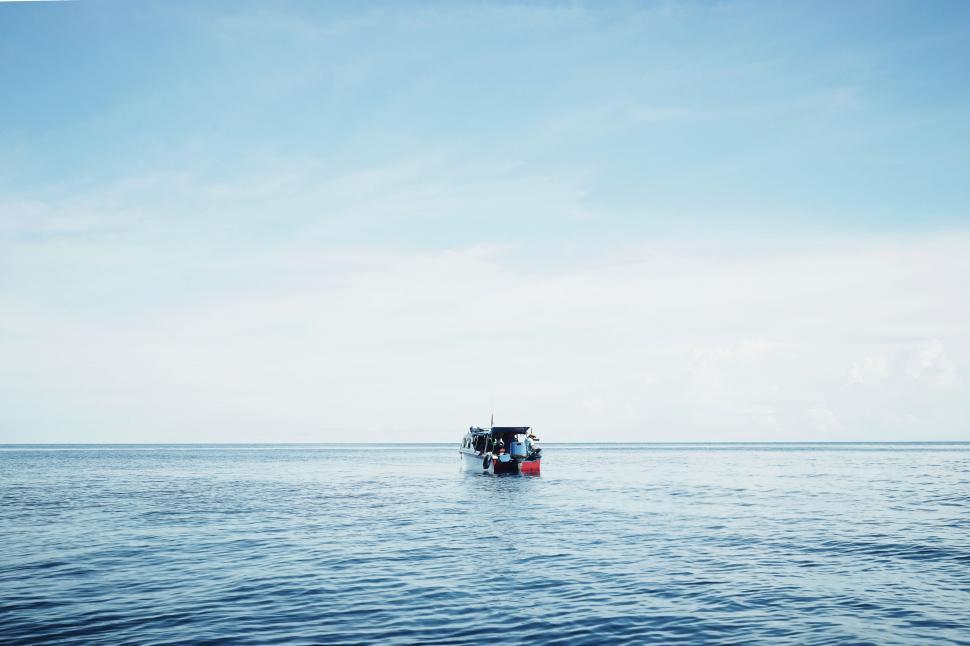 Free Image of A boat in the water 