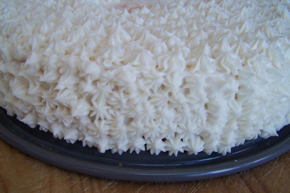 Free Image of Cake Decorating 
