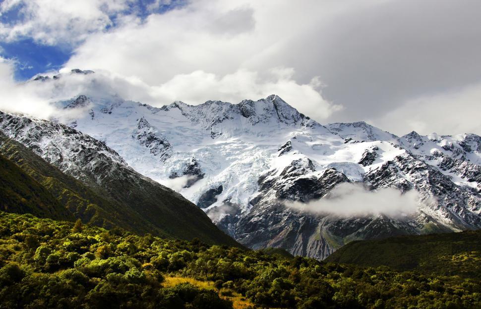 Free Image of Majestic snow-capped mountain landscape 