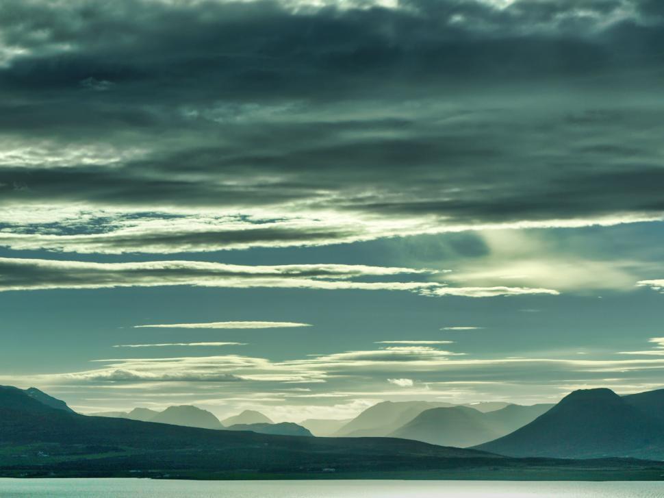 Free Image of Majestic mountain landscape with moody skies 