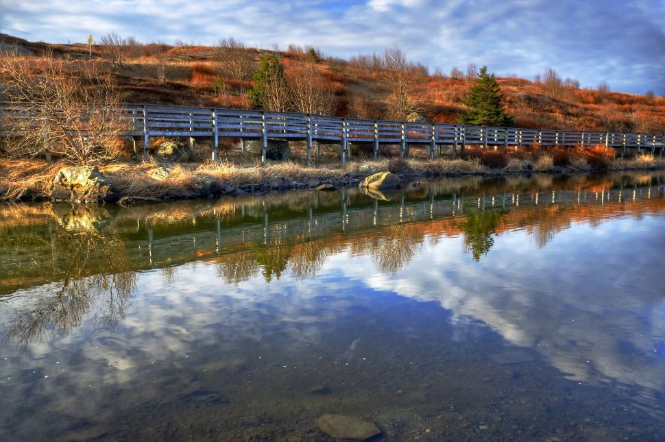 Free Image of Boardwalk reflection 