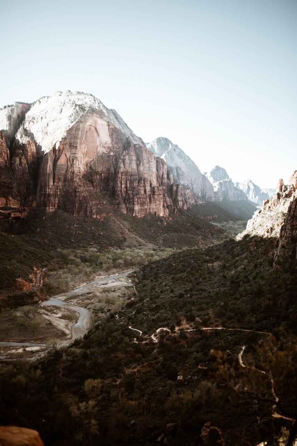 Free Image of Majestic mountain landscape with valley view 