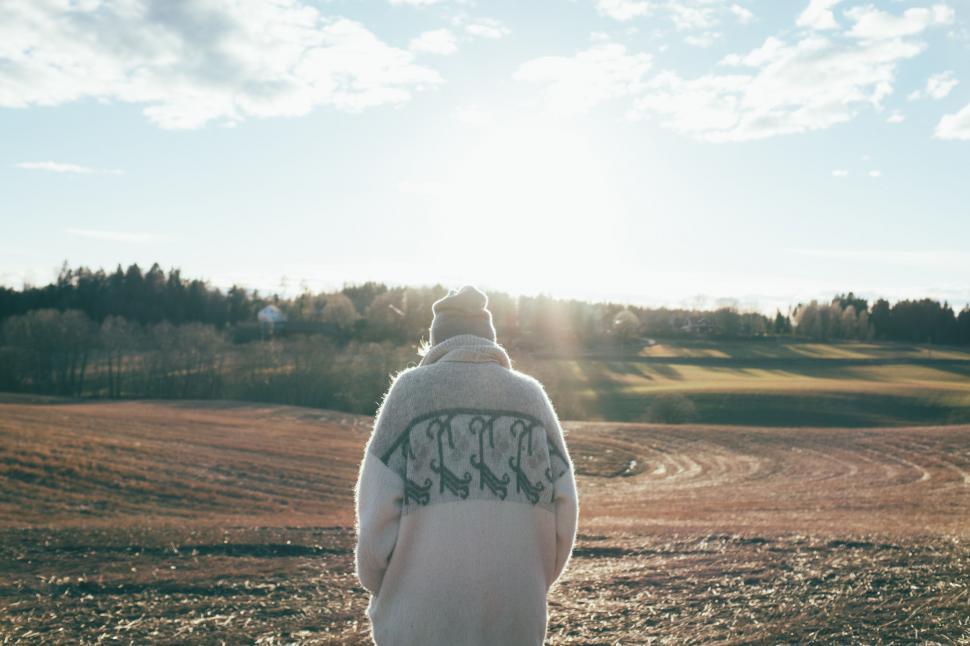 Free Image of Person enjoying sunset in countryside 