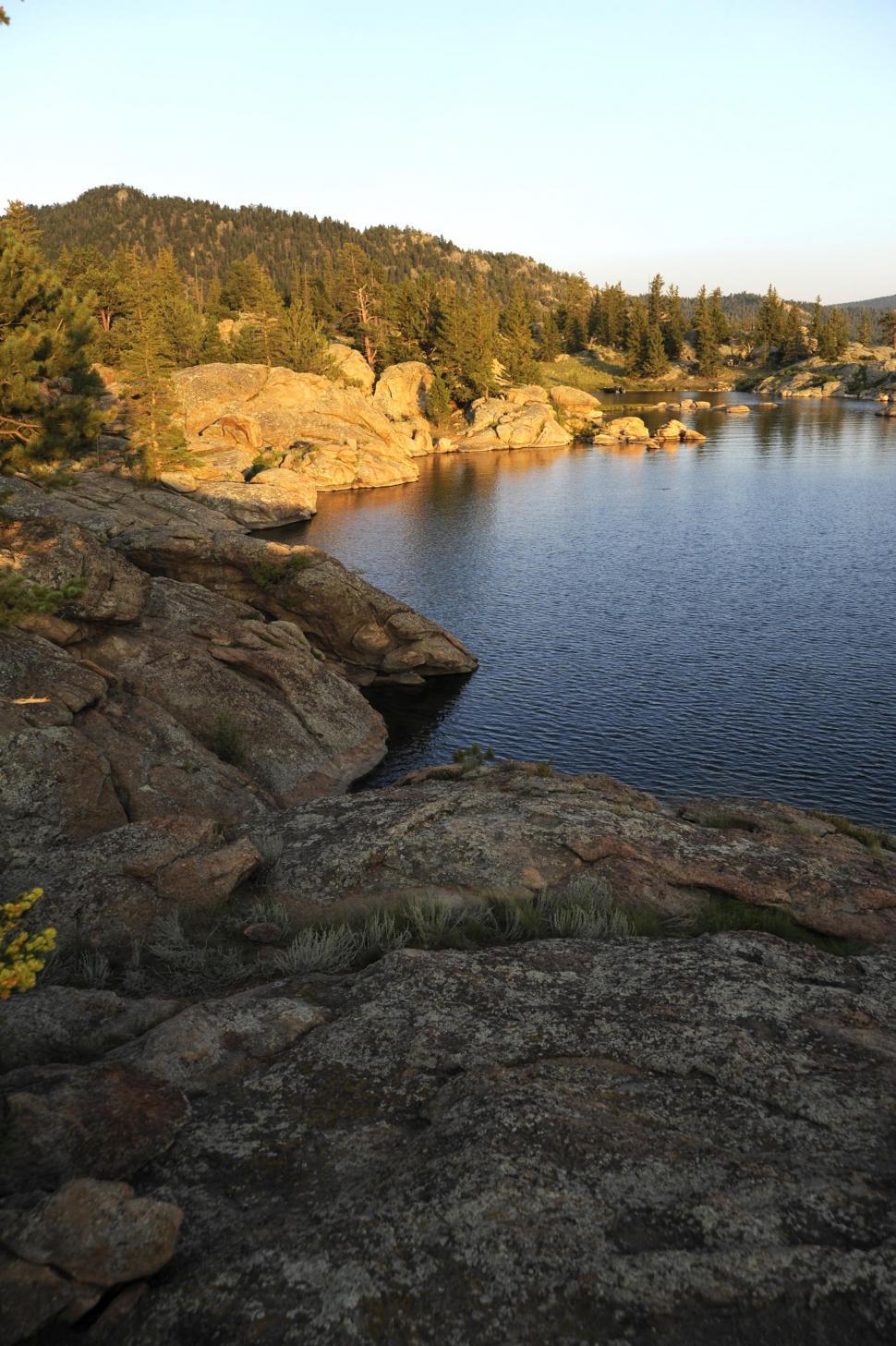 Free Image of Shoreline  