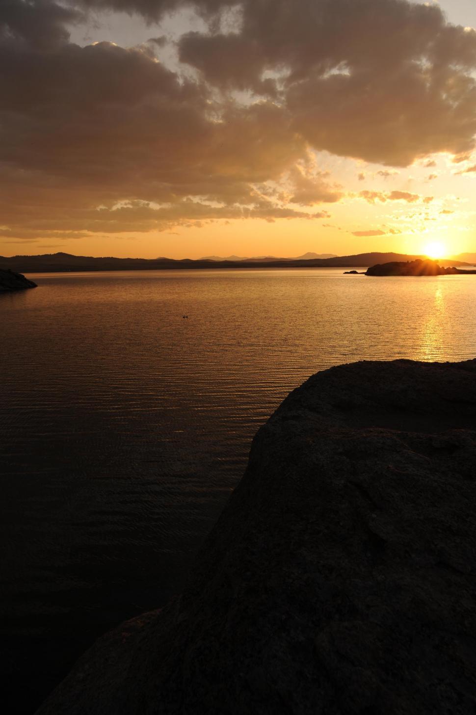 Free Image of Lake, Clouds and Sunset  