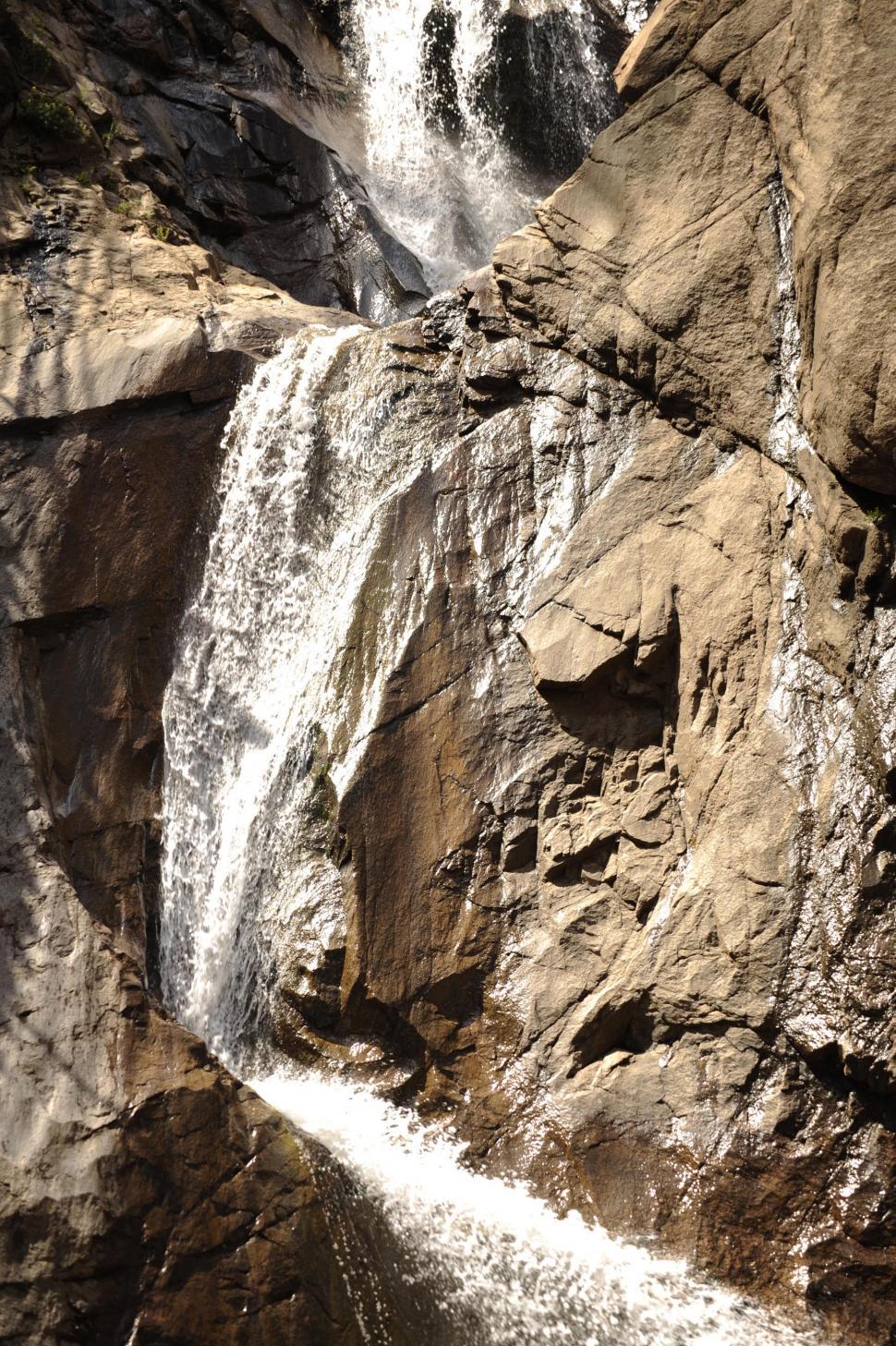 Free Image of Waterfall 