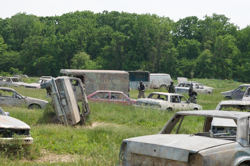 Junkyard paintball