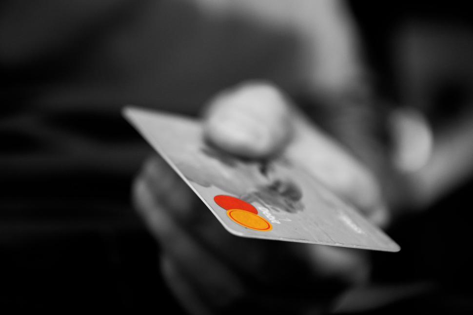 Free Image of Close-up of a hand holding a credit card 