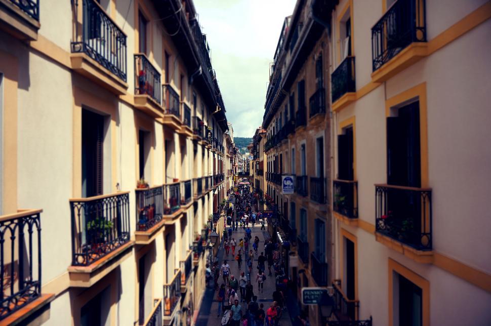 Free Image of Busy European street with classic architecture 