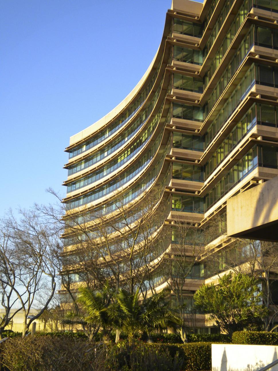 Free Image of Modern Office Building 