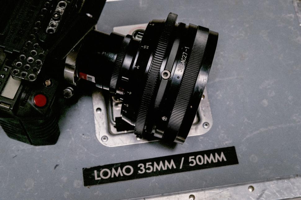 Free Image of Close-up of vintage camera lenses 