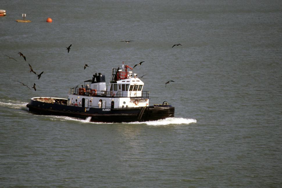 Free Image of Tugboat 