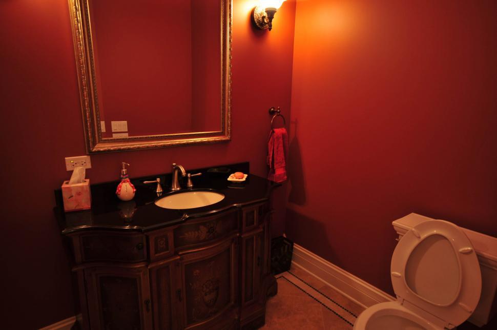 Free Image of Bathroom 