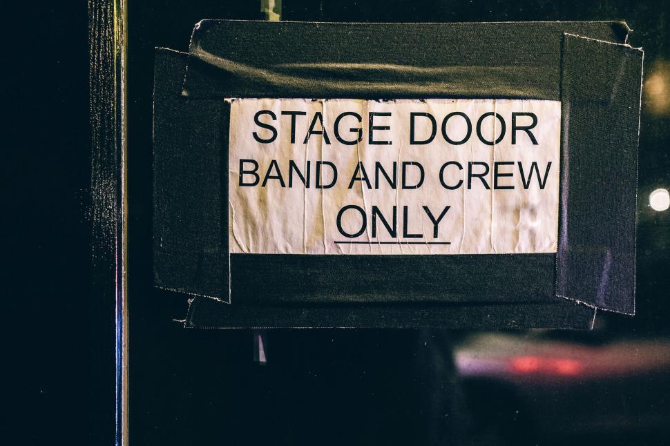 Free Image of Closeup of a stage door sign restricting access 