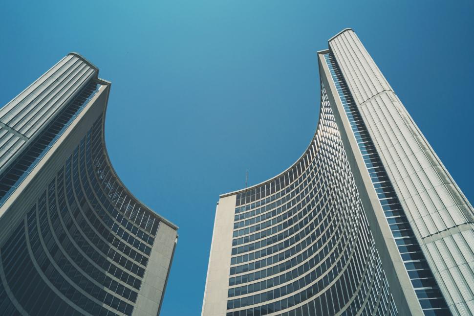Free Image of Modern skyscrapers against bright blue backgrounds 