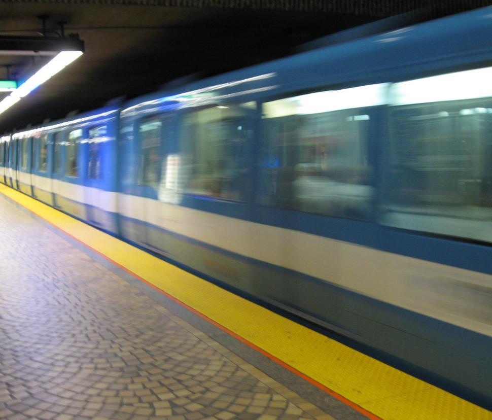 Free Image of The Train is Coming 