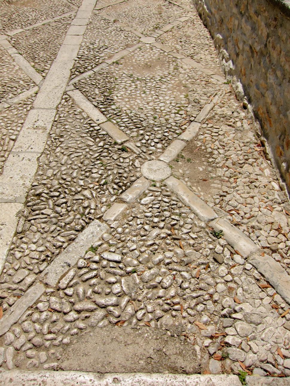 Free Image of Stone ornament 