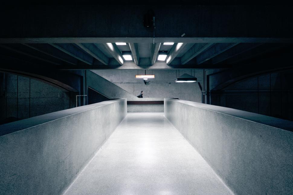 Free Image of Modern minimalist architecture with geometric lines 