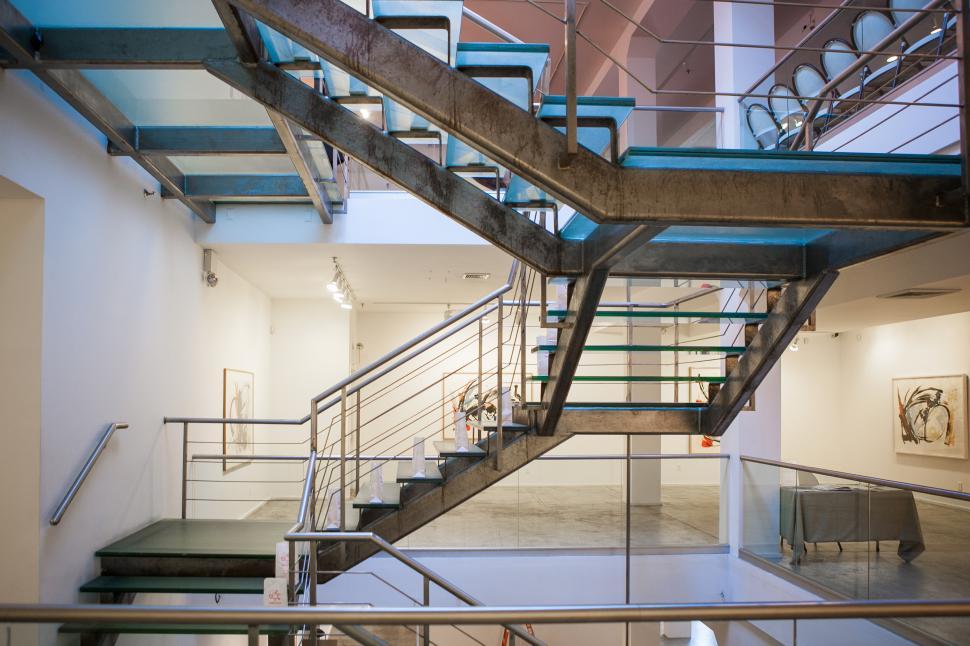 Free Image of Modern staircase design in contemporary art gallery setting 