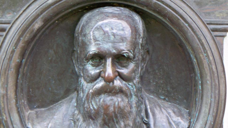 Free Image of Stone Carved Memorial Face 