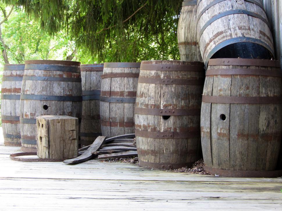 Free Image of Group of Wooden Barrels Sitting Together 