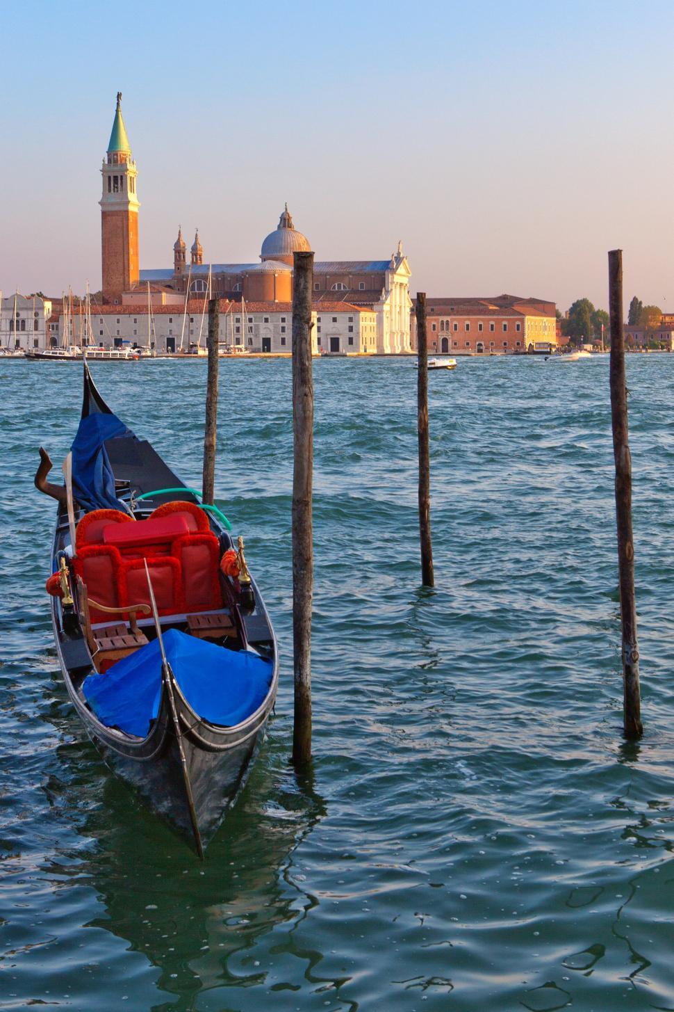 Free Image of Gondola 
