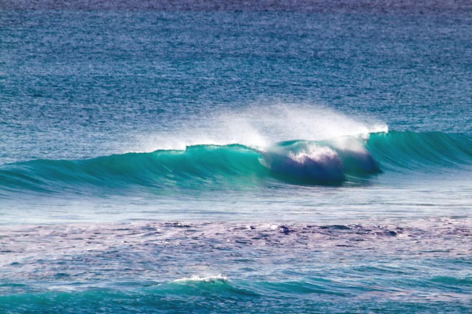 Free Image of Wave 
