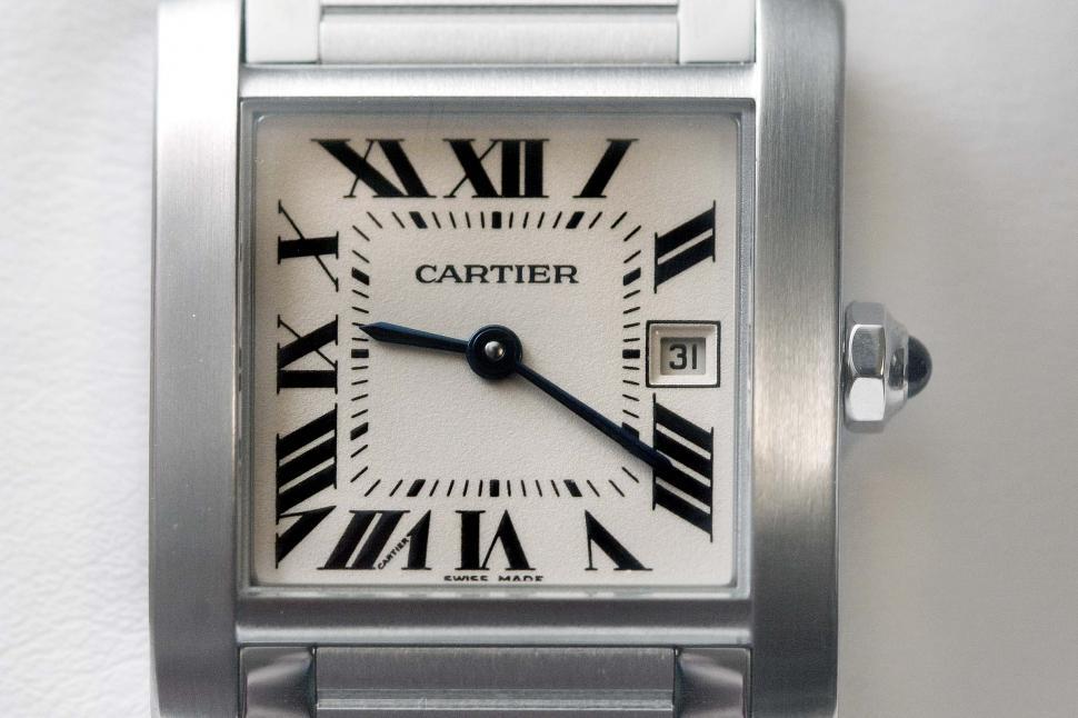 Free Image of Luxury watch 