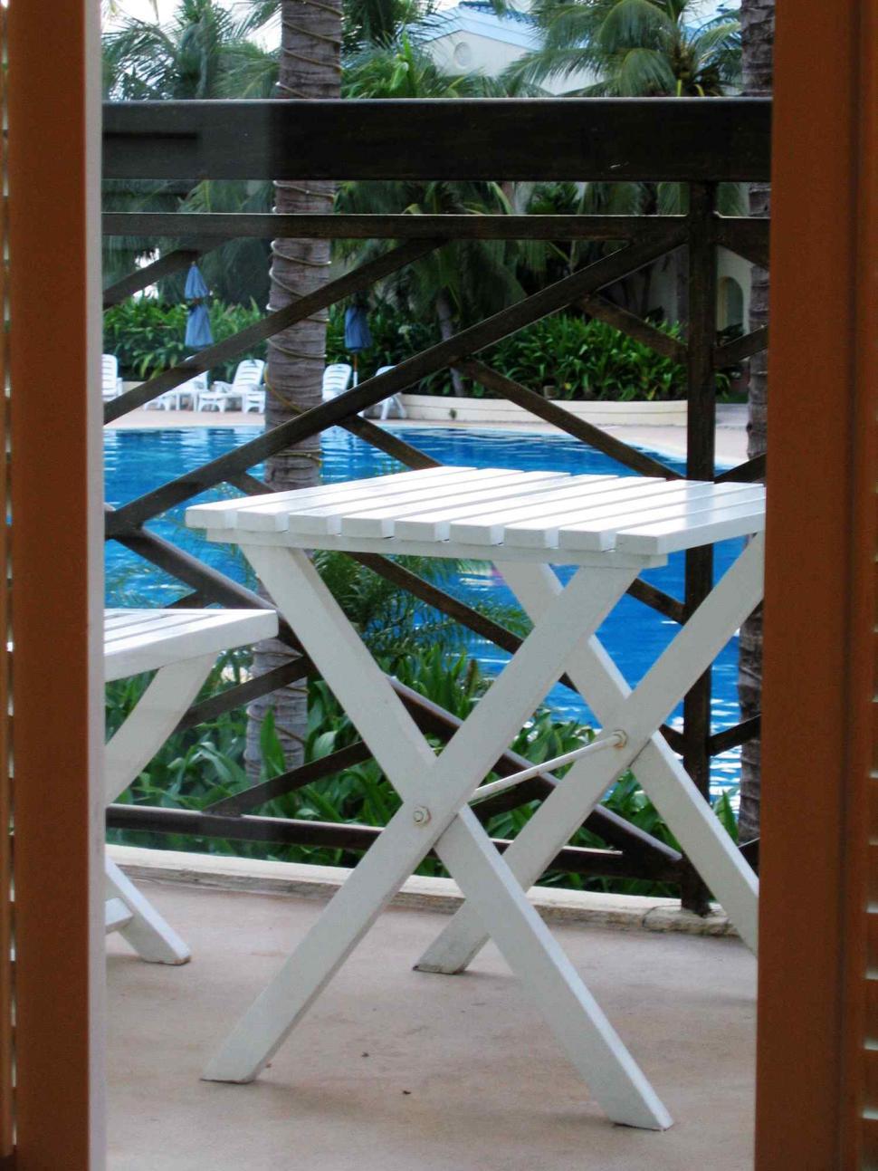 Free Image of Balcony of resort 